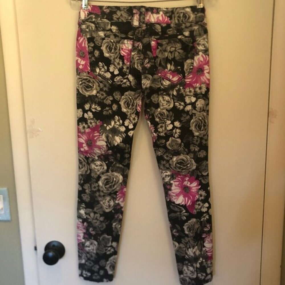 Candie's gray/pink floral skinny jeans sz 5 (juniors') - Picture 7 of 8